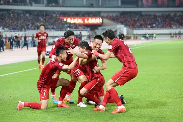 纳达尔：我不会说巴萨是欧冠夺冠大热，但确实是有力竞争者
