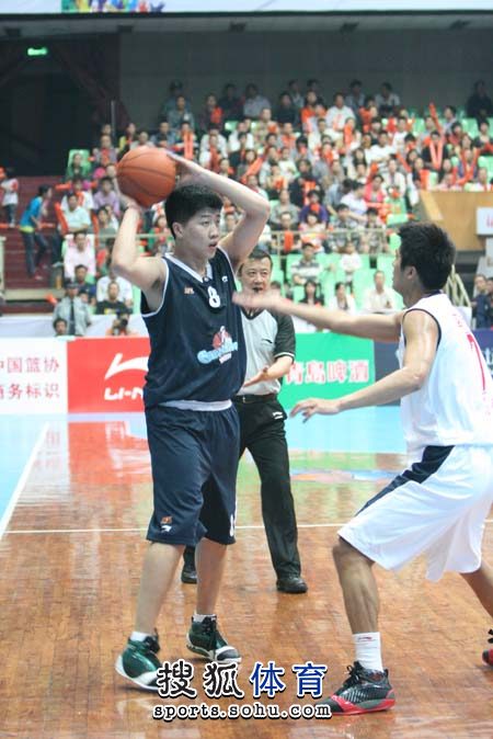 意媒：巴黎对穆阿尼要价5000万欧，若无欧冠收入尤文难以买断