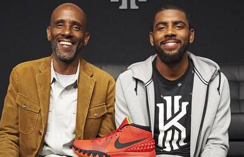 详解棒球规则中的球员受限自由权