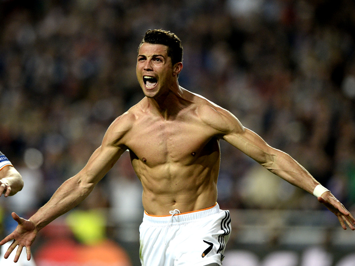 挑战来了！曼联避免第二次首轮出局，阿森纳四线出击，全是客场