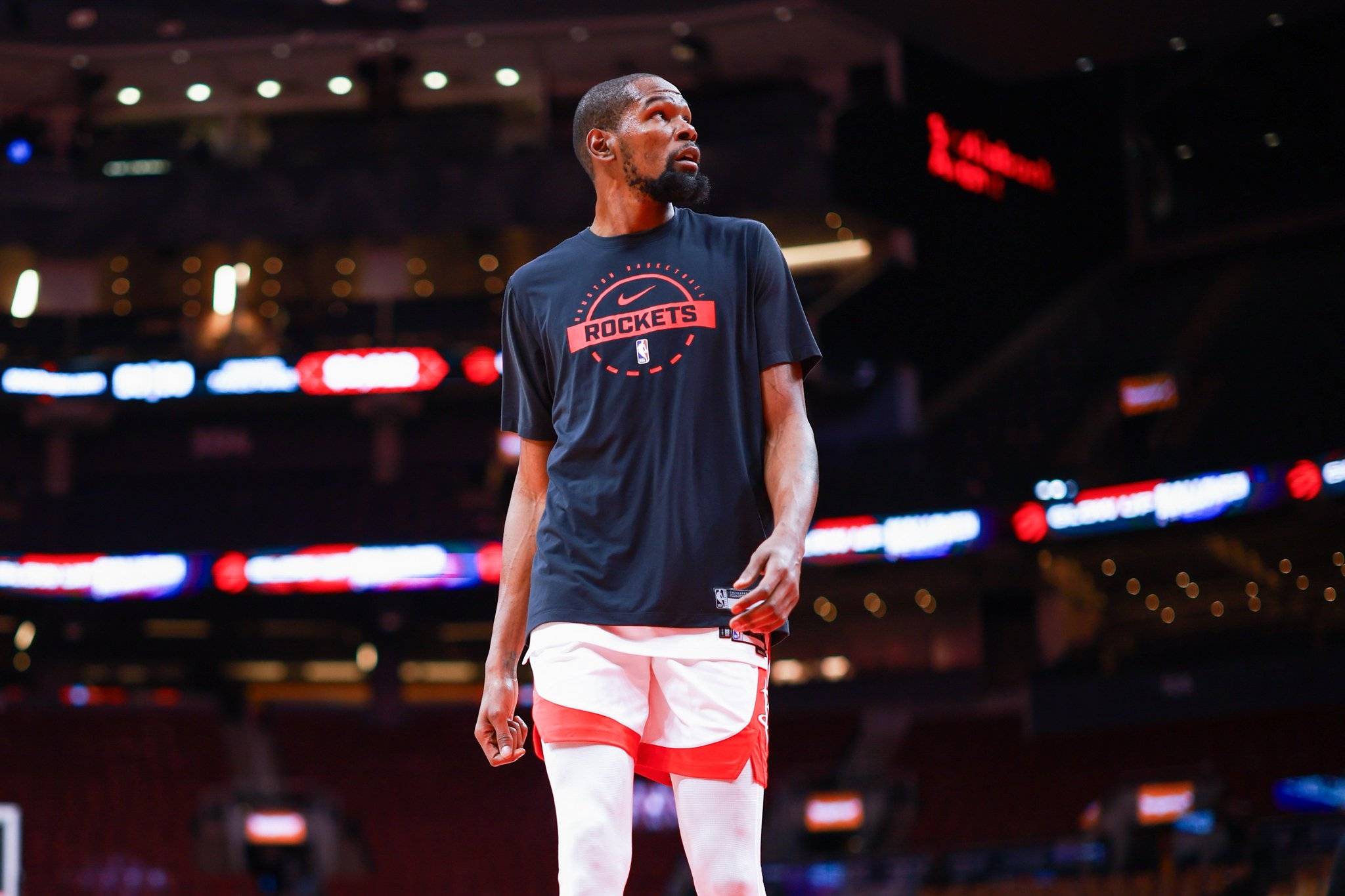 维拉与布伦特福德的重大交易，五千万的锋线答案