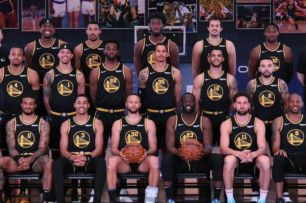 教练换人太神了，直接改变比赛