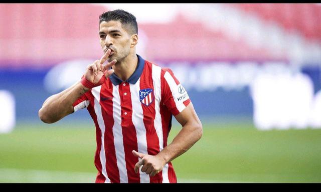 为什么球员在关键本垒打后的甩棒不仅是个性展示更是球队士气的助燃剂