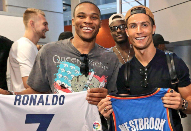 5-0！拜仁复仇勒沃库森：连续6年欧冠8强+将对阵国米 凯恩再斩MVP