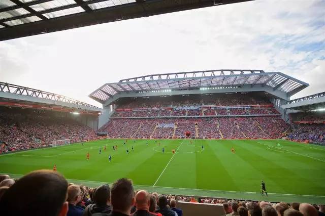 雷霆成为史上第四支赛季前22场拿下21胜1负的球队