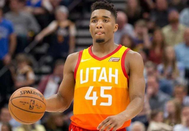 卡牌游戏竞技化 带动休闲玩家参与比赛