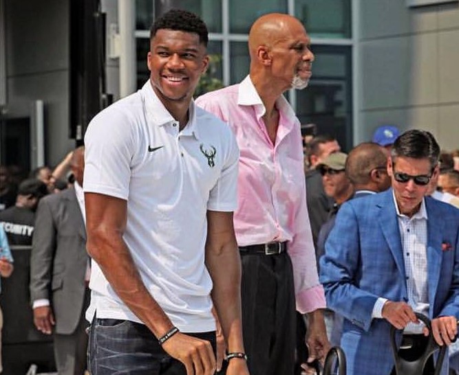 电竞玩家为何偏好休闲小游戏